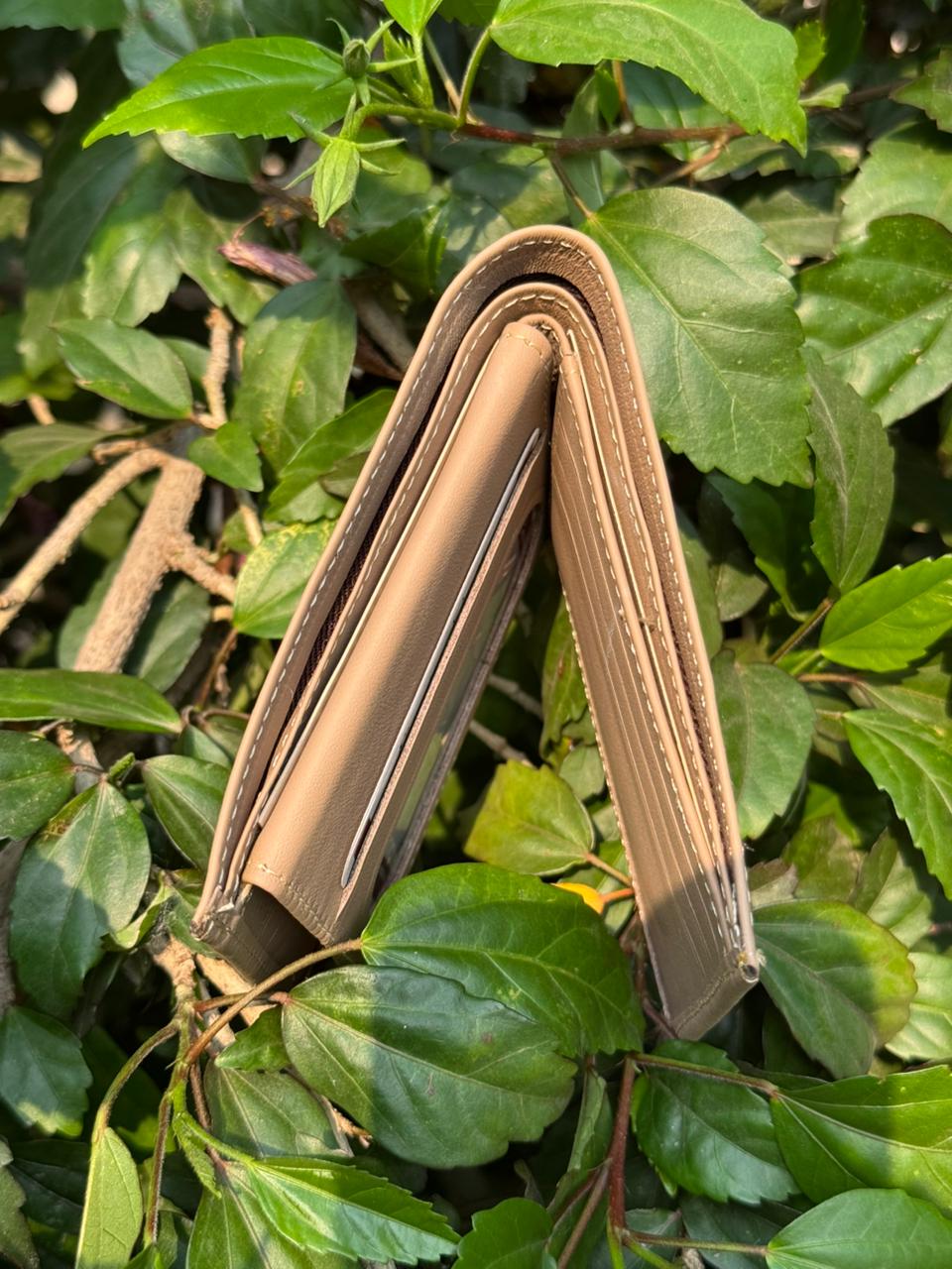 Urban Fold Men's Leather Wallet - Thin Sleek Casual Bifold
